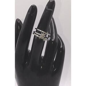 Swarovski FIZZY Crystal Pave Silver Retired 7/55/M Stackable Signed Ring Set